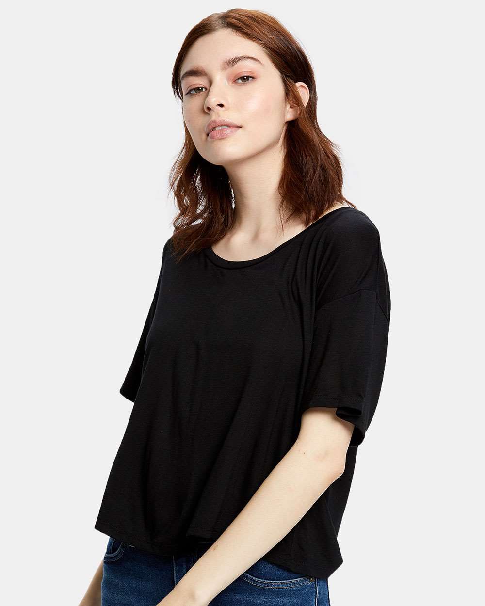 Women's Boxy Open Neck Tee | US309