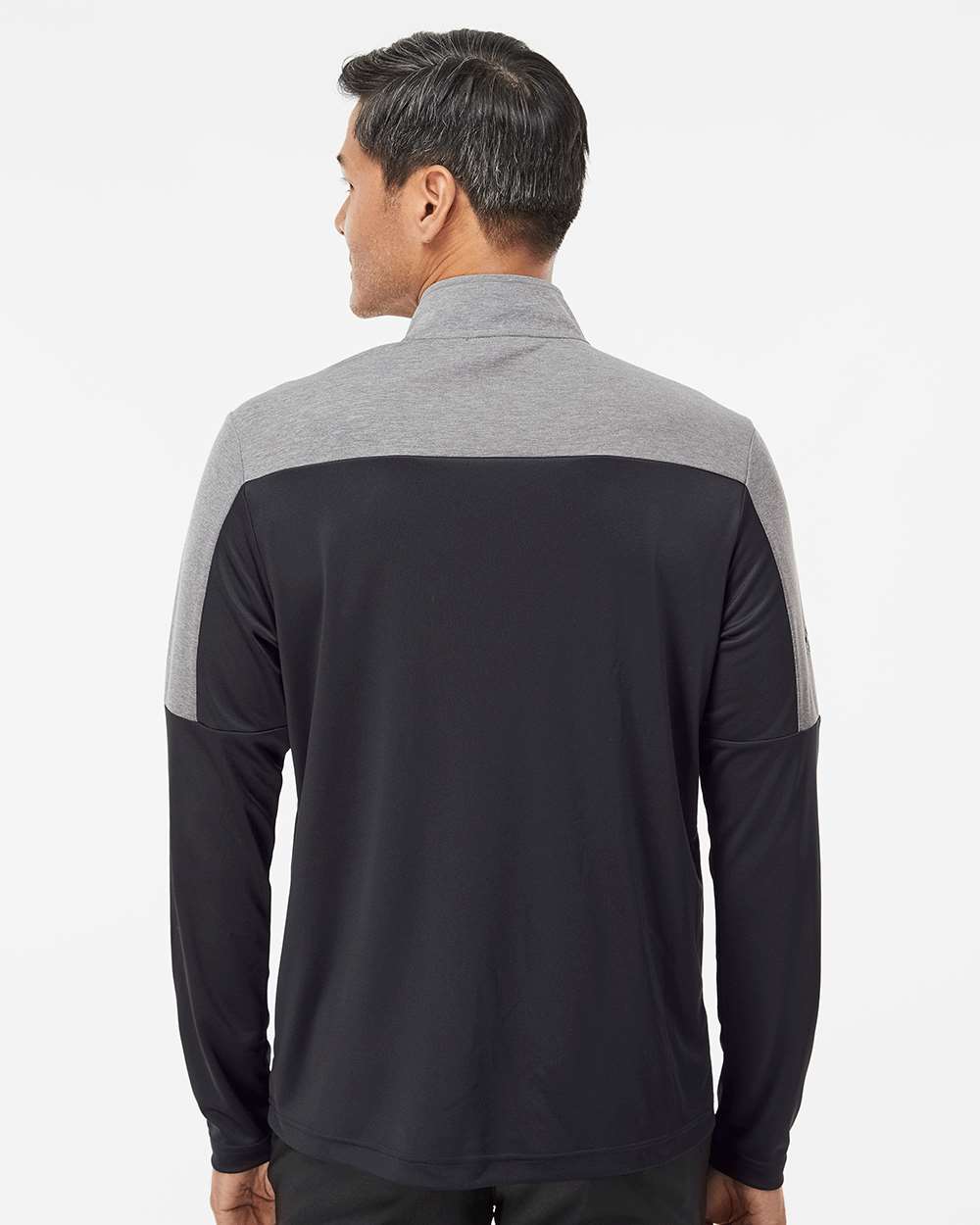 Men's Ultimate365 Lightweight Colorblocked Quarter-Zip Pullover | A552