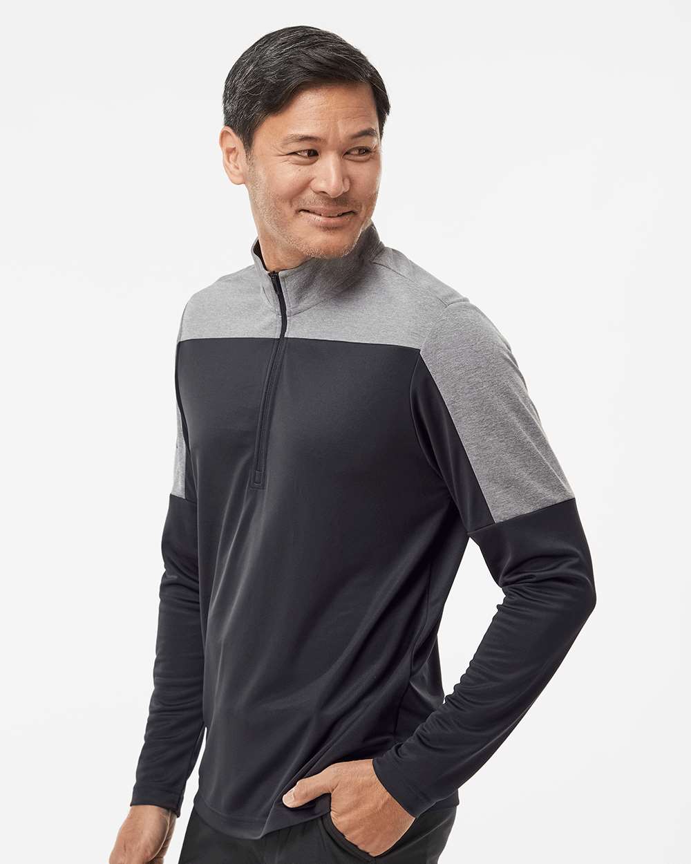 Men's Ultimate365 Lightweight Colorblocked Quarter-Zip Pullover | A552