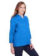 Women's Crown Collection® Stretch Broadcloth Three-Quarter Sleeve Blouse | DG560W