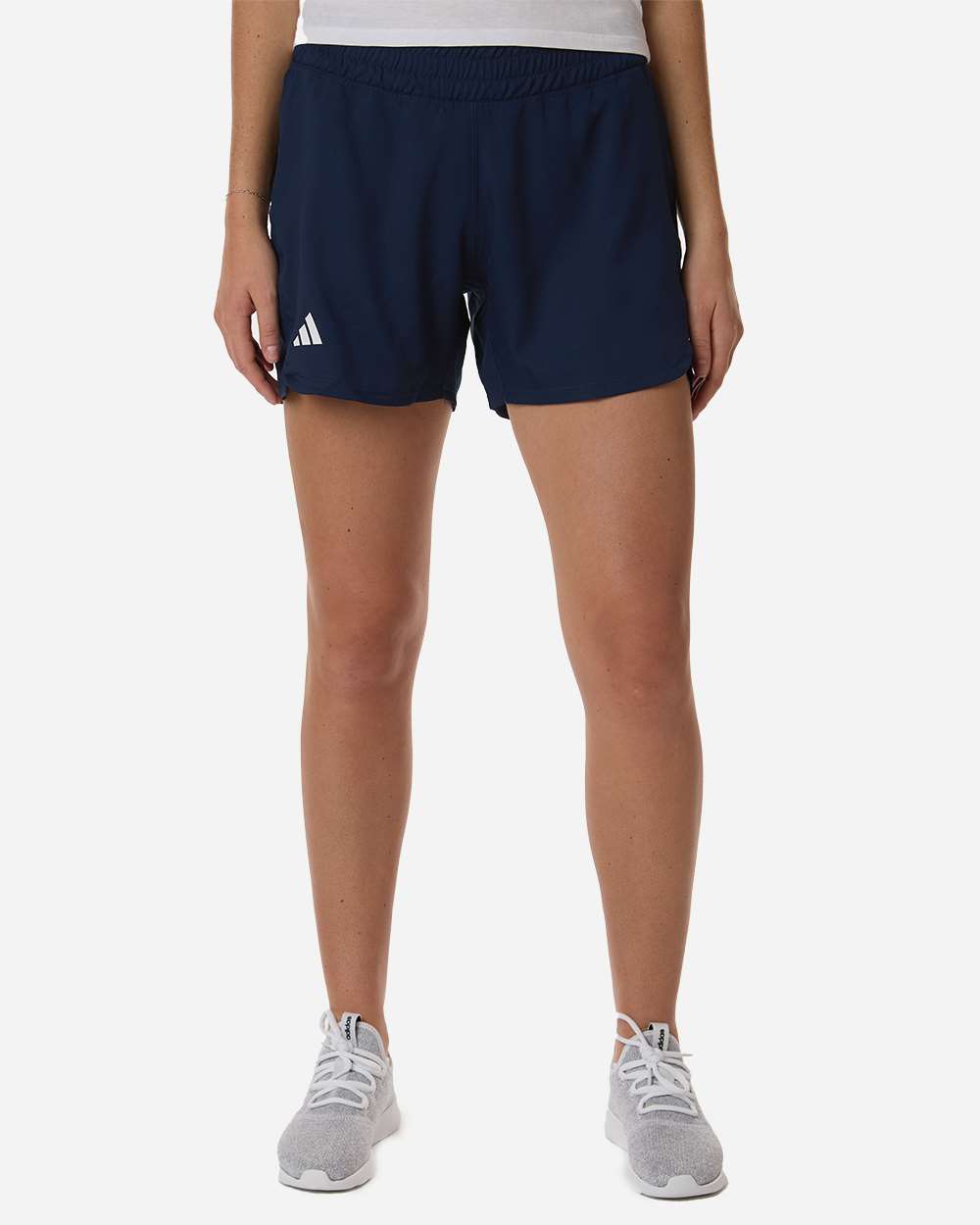 Women's D4T Woven 3" Shorts | AT306