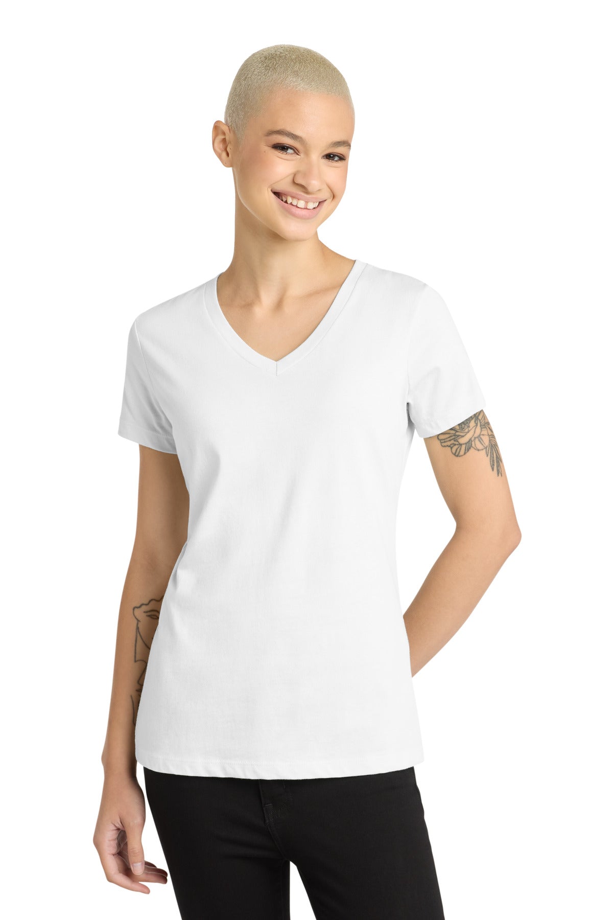 Playera cuello en V Perfect Weight ® para mujer - 4.3 oz | District DM1170L
