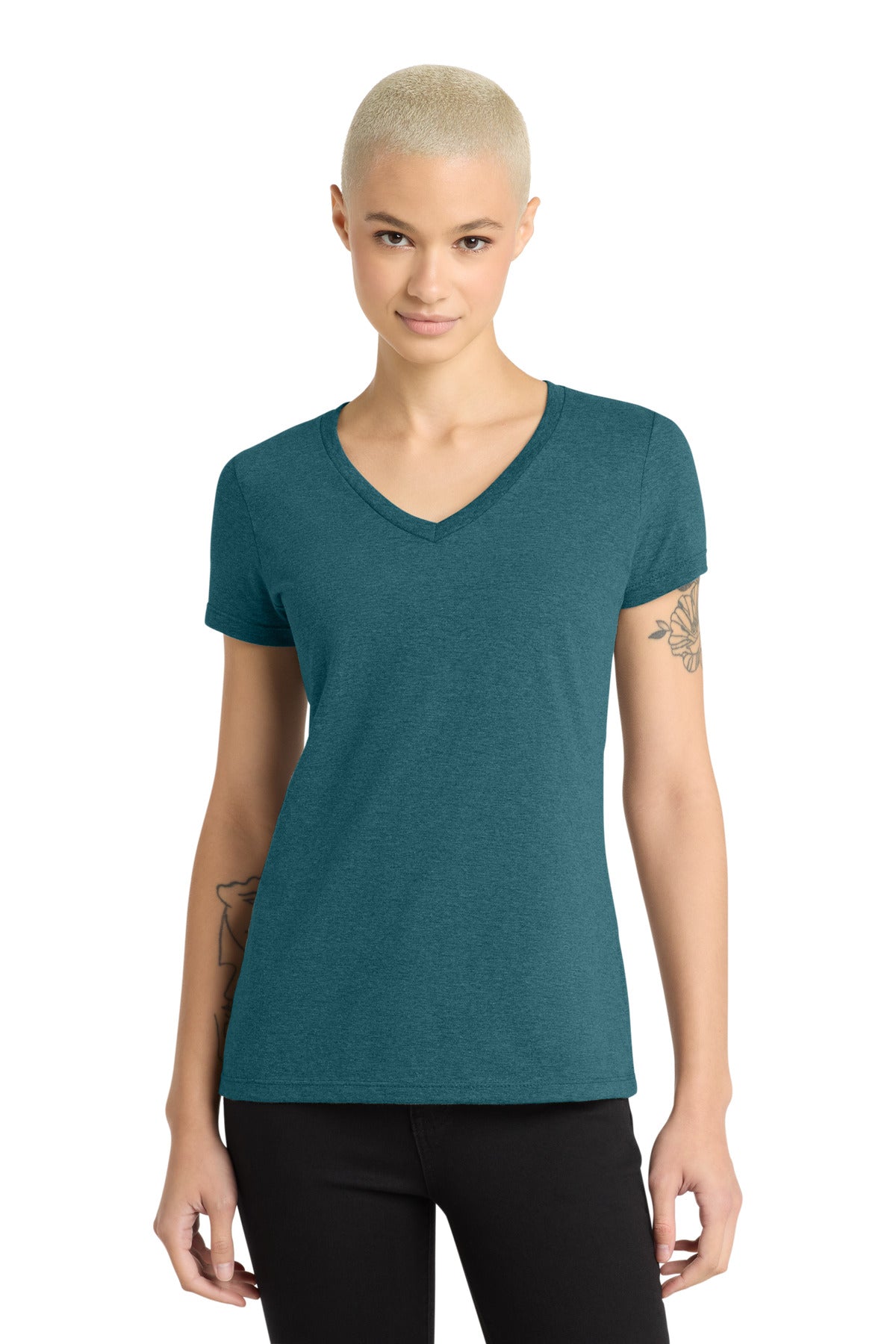 Playera cuello en V Perfect Weight ® para mujer - 4.3 oz | District DM1170L