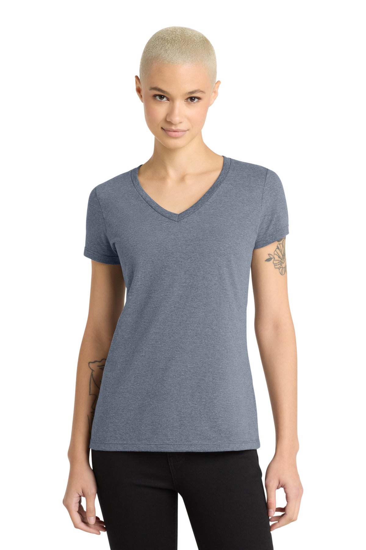 Playera cuello en V Perfect Weight ® para mujer - 4.3 oz | District DM1170L