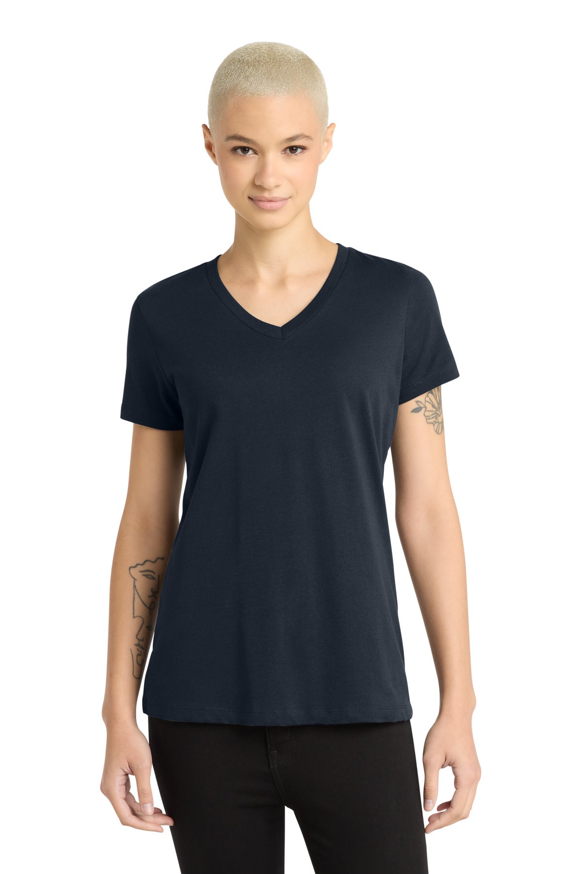 Playera cuello en V Perfect Weight ® para mujer - 4.3 oz | District DM1170L