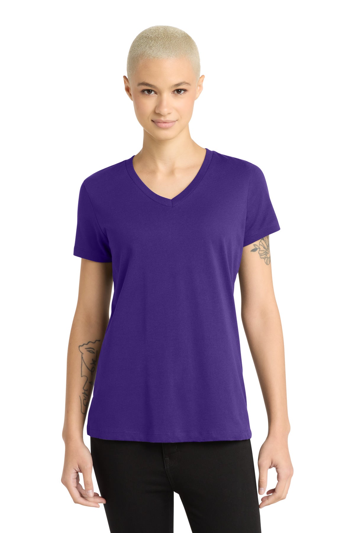 Playera cuello en V Perfect Weight ® para mujer - 4.3 oz | District DM1170L