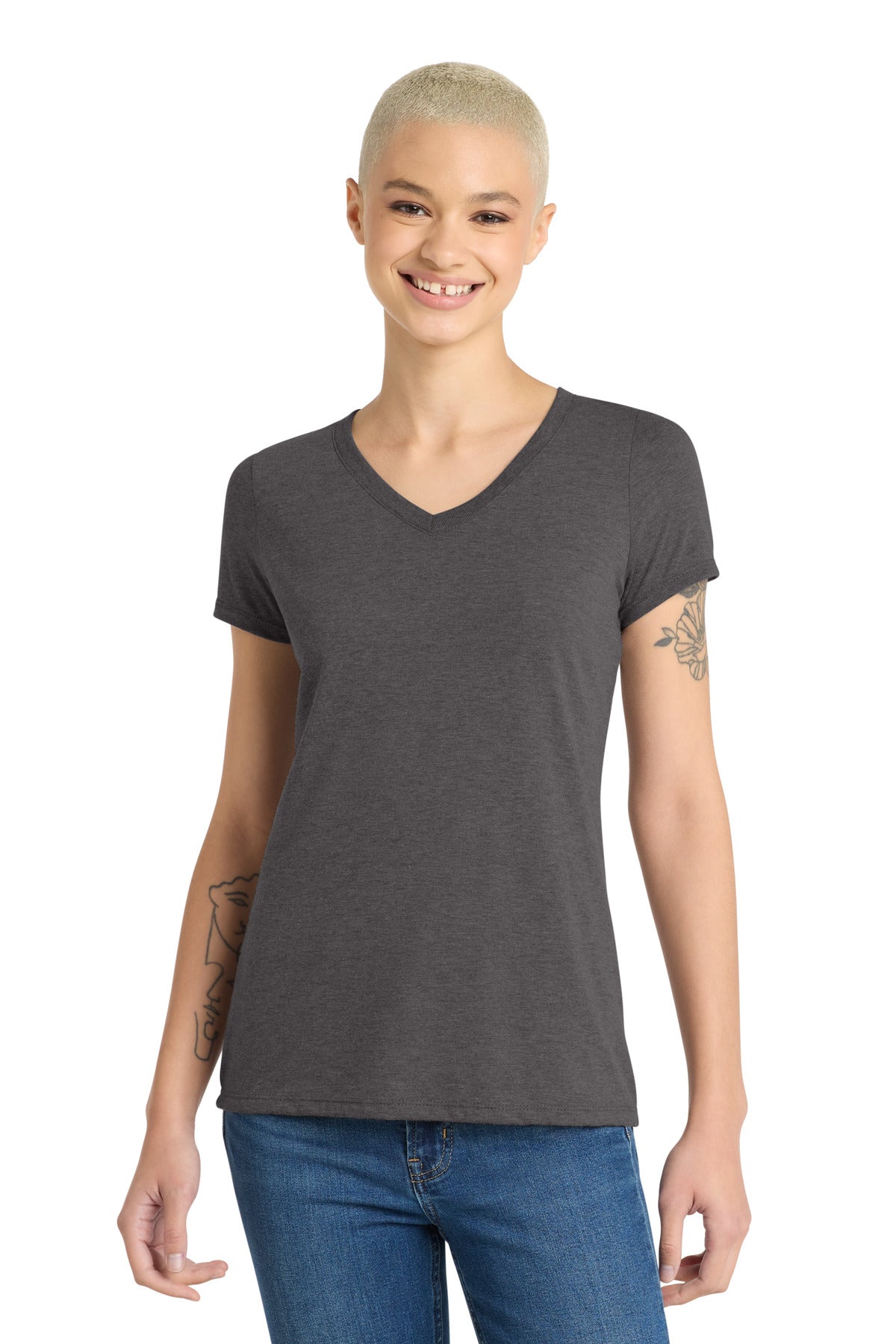 Playera Perfect Tri ® de mujer con cuello en V - 4.5 oz | District DM1350L
