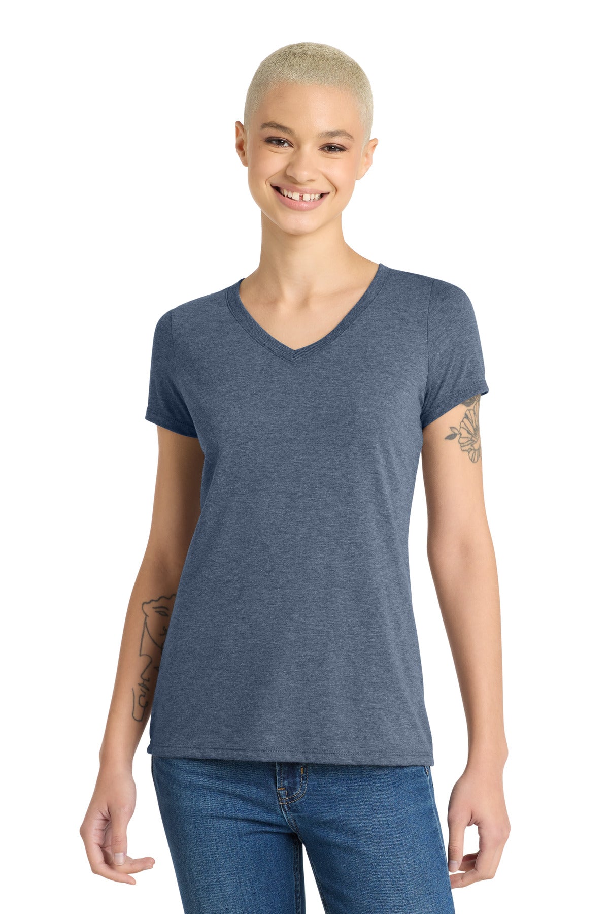 Playera Perfect Tri ® de mujer con cuello en V - 4.5 oz | District DM1350L