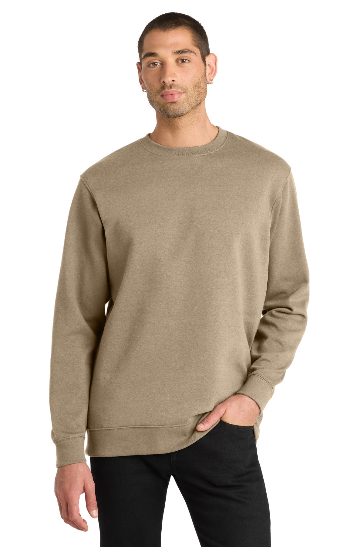 District DT6104 V.I.T. Fleece Crew