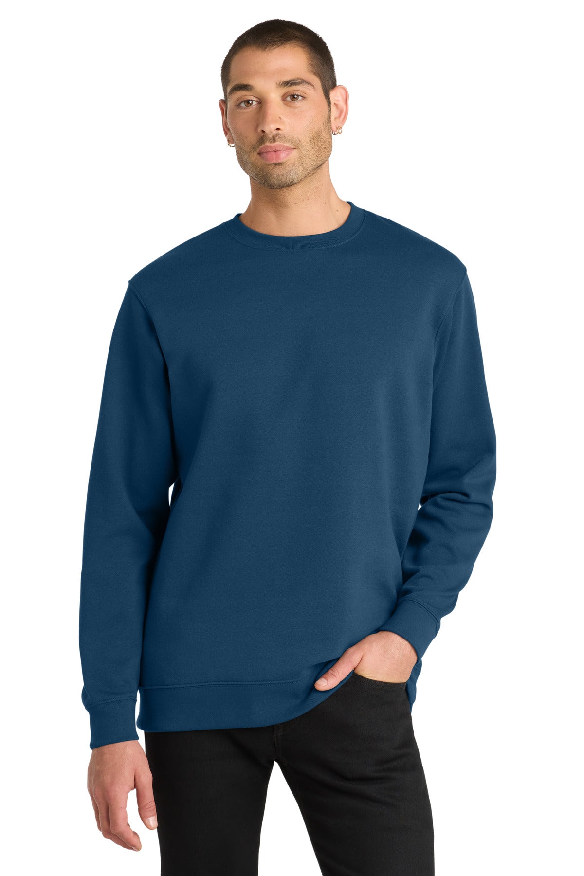 District DT6104 V.I.T. Fleece Crew