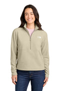 The North Face NF0A8JF7 Women's Textured Pine Grove 1/2-Zip