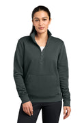 Nike NKDX6720 Women's Club Fleece Sleeve Swoosh 1/2-Zip