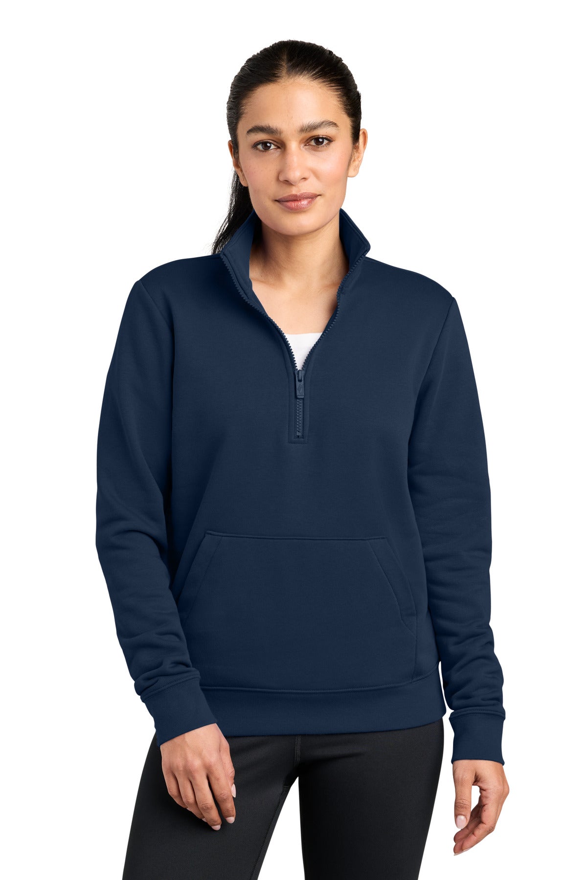 Nike NKDX6720 Women's Club Fleece Sleeve Swoosh 1/2-Zip